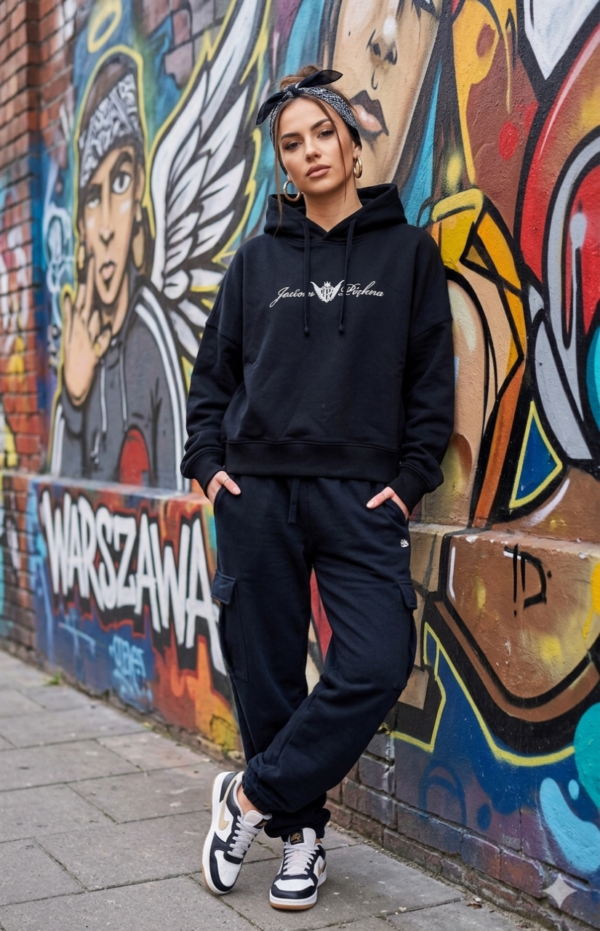 Bluza JP FIRMA Damska Jestem Piękna Czarna PRZEDSPRZEDAŻ