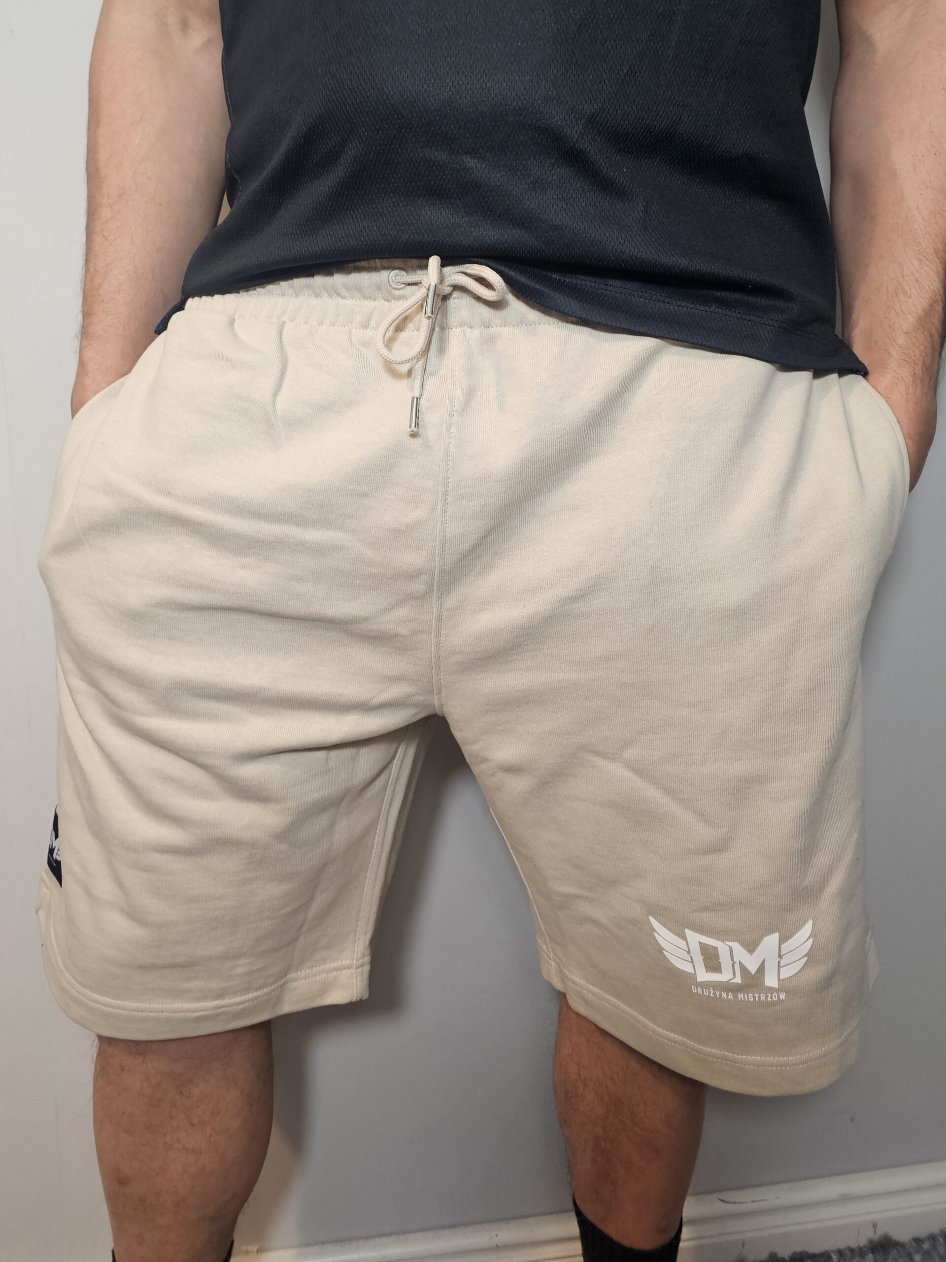 Spodenki krótkie DM Beżowe PRZEDSPRZEDAŻ