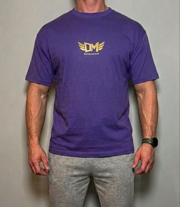 T-SHIRT DRUŻYNA MISTRZÓW PURPLE CLASSIC PRZEDSPRZEDAŻ